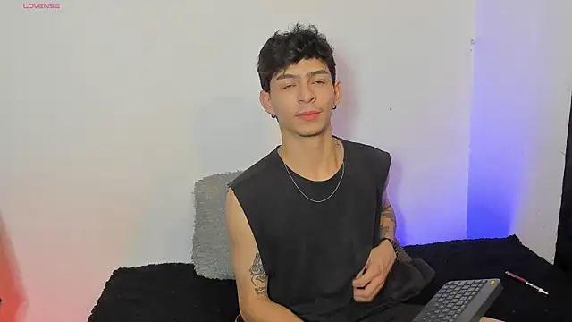  IanLark online show from 05/19/26, 12:27