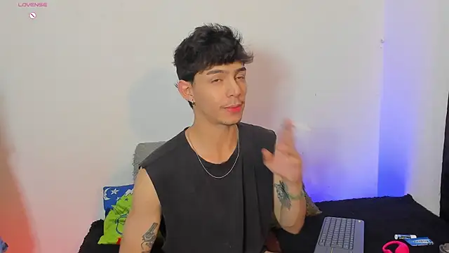  IanLark online show from 05/19/26, 11:00