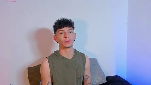 IanLark online show from 06/27/26, 01:43