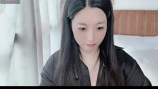Snapshot of D-Misslu chatting on 07/08/26, 04:17 D-Misslu online show from 07/08/26, 04:17