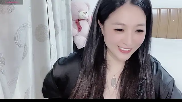 Snapshot of D-Misslu chatting on 07/10/26, 01:25 D-Misslu online show from 07/10/26, 01:25