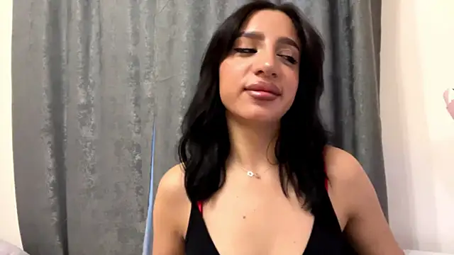 Snapshot of AngellaBarbini chatting on 06/26/26, 02:10 AngellaBarbini online show from 06/26/26, 02:10