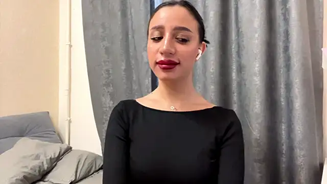 Snapshot of AngellaBarbini chatting on 07/10/26, 04:20 AngellaBarbini online show from 07/10/26, 04:20