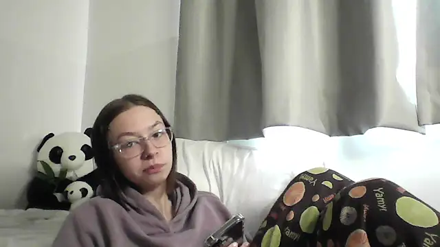 Snapshot of JuicyErika chatting on 04/28/26, 06:51 JuicyErika online show from 04/28/26, 06:51