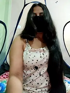 Priya 9945 online show from 05/10/26, 05:40