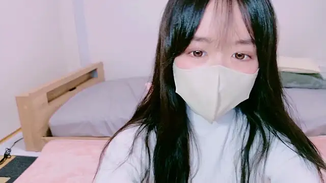 Snapshot of mayu_chan_ chatting on 04/23/26, 01:24 mayu chan online show from 04/23/26, 01:24