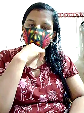 Snapshot of Nigar_Hatun chatting on 04/21/26, 04:01 Nigar Hatun online show from 04/21/26, 04:01