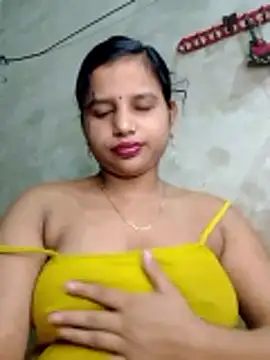 Snapshot of Nigar_Hatun chatting on 04/30/26, 04:57 Nigar Hatun online show from 04/30/26, 04:57