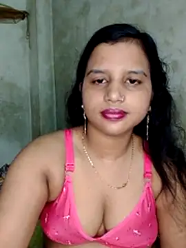 Snapshot of Nigar_Hatun chatting on 05/10/26, 05:07 Nigar Hatun online show from 05/10/26, 05:07