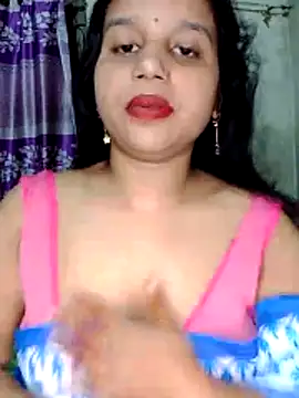 Snapshot of Nigar_Hatun chatting on 05/31/26, 04:14 Nigar Hatun online show from 05/31/26, 04:14