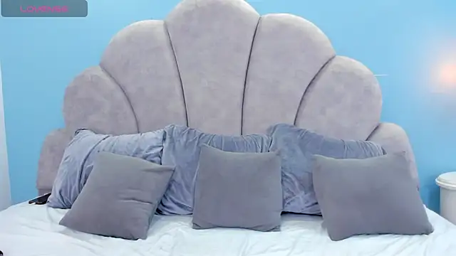 riley dolly online show from 06/22/26, 03:25