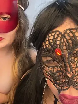 Snapshot of Eva056 chatting on 04/25/26, 05:21 Eva056 online show from 04/25/26, 05:21