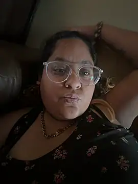 Snapshot of Diablita_956 chatting on 04/21/26, 05:39 Diablita 956 online show from 04/21/26, 05:39