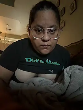 Snapshot of Diablita_956 chatting on 04/22/26, 01:01 Diablita 956 online show from 04/22/26, 01:01