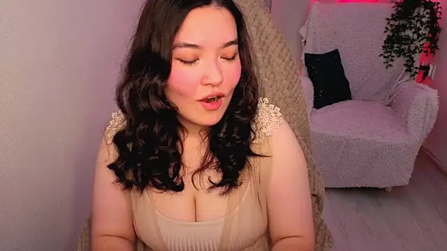 MomoRins online show from 05/01/26, 09:30