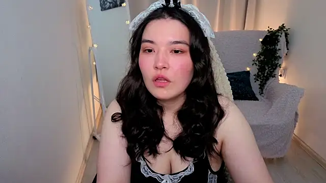 MomoRins online show from 05/31/26, 10:11