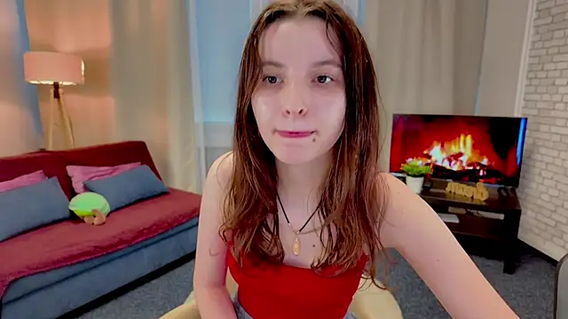 Snapshot of BelovedAlice chatting on 04/21/26, 05:17 BelovedAlice online show from 04/21/26, 05:17