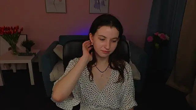 Snapshot of BelovedAlice chatting on 04/29/26, 06:28 BelovedAlice online show from 04/29/26, 06:28