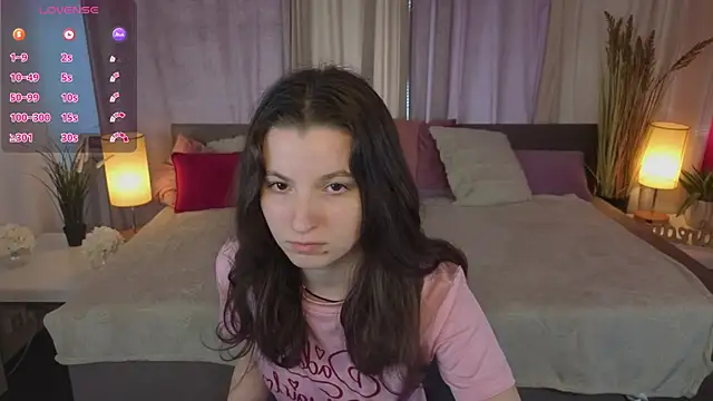 Snapshot of BelovedAlice chatting on 05/19/26, 02:23 BelovedAlice online show from 05/19/26, 02:23