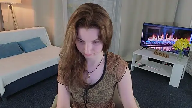 Snapshot of BelovedAlice chatting on 06/08/26, 01:28 BelovedAlice online show from 06/08/26, 01:28