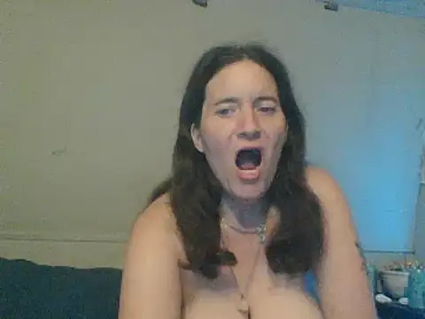 Mini83 online show from 05/11/26, 08:39