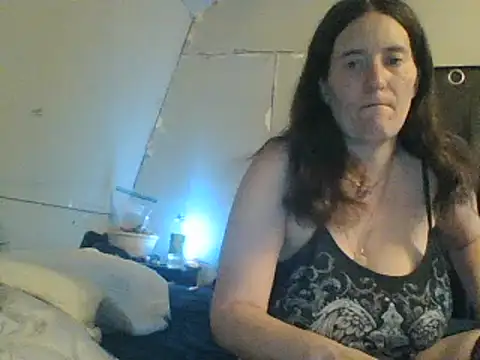 Mini83 online show from 05/14/26, 06:58