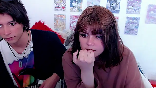 Snapshot of raven_n_matt chatting on 06/20/26, 03:09 raven n matt online show from 06/20/26, 03:09