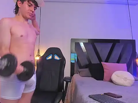 Snapshot of miguel_oapina chatting on 04/27/26, 09:46 miguel oapina online show from 04/27/26, 09:46