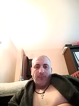 Snapshot of Good_night55 chatting on 04/22/26, 04:15 Good night55 online show from 04/22/26, 04:15