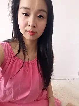 Snapshot of NiNa5203 chatting on 04/22/26, 07:11 NiNa5203 online show from 04/22/26, 07:11