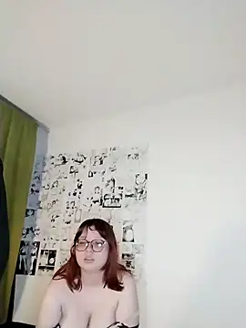 Snapshot of roseandcas chatting on 05/08/26, 05:24 roseandcas online show from 05/08/26, 05:24