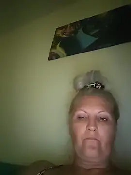 Divineblond online show from 06/28/26, 06:58
