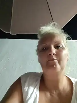 Divineblond online show from 07/06/26, 08:55