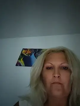 Divineblond online show from 07/09/26, 08:35