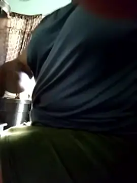 Snapshot of Talee2 chatting on 04/22/26, 09:11 Talee2 online show from 04/22/26, 09:11