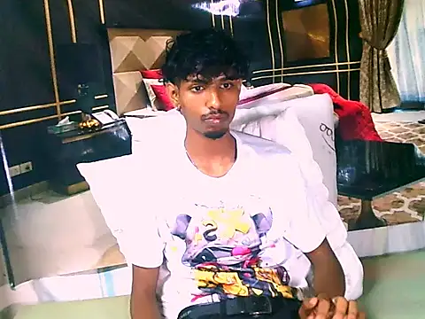 Snapshot of SubmissiveStallion69 chatting on 04/23/26, 06:14 SubmissiveStallion69 online show from 04/23/26, 06:14