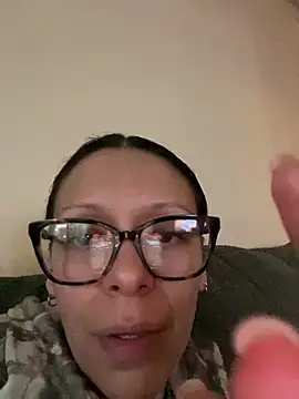 Snapshot of aurak444 chatting on 05/01/26, 12:26 aurak444 online show from 05/01/26, 12:26