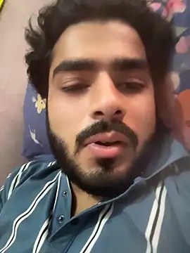 Snapshot of bunnyboy20 chatting on 04/25/26, 10:29 bunnyboy20 online show from 04/25/26, 10:29