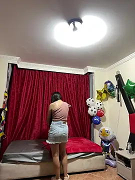 Snapshot of SamiiContreras_ chatting on 07/15/26, 11:04 SamiiContreras online show from 07/15/26, 11:04