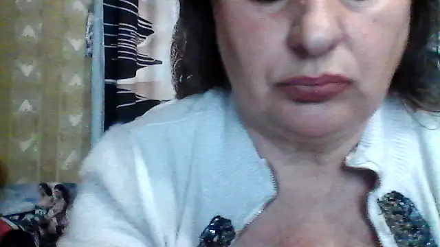 Snapshot of LoaqLovew chatting on 05/16/26, 10:58 LoaqLovew online show from 05/16/26, 10:58