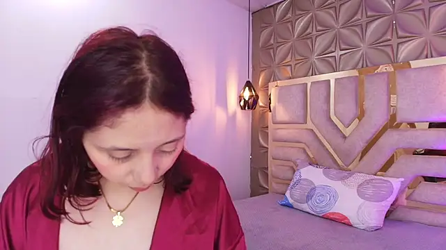 Snapshot of stephaniesun_ chatting on 05/25/26, 12:33 stephaniesun online show from 05/25/26, 12:33
