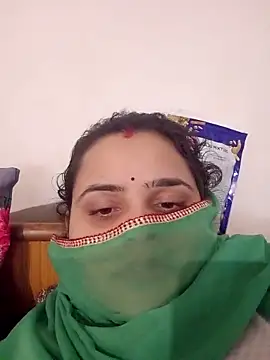 Snapshot of khushibaby85 chatting on 05/04/26, 08:49 khushibaby85 online show from 05/04/26, 08:49