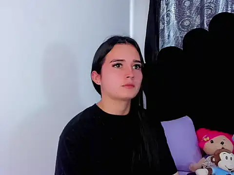 Snapshot of sofi-nyx chatting on 04/24/26, 02:19 sofi-nyx online show from 04/24/26, 02:19