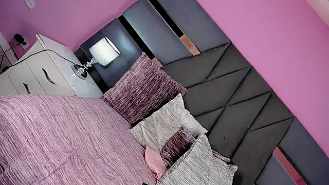 sexyjessicamistres online show from 06/19/26, 08:45