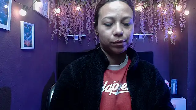 Snapshot of monik299 chatting on 05/04/26, 01:07 monik299 online show from 05/04/26, 01:07