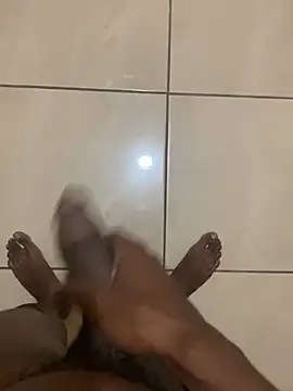 Snapshot of Hardforyou108 chatting on 04/26/26, 09:34 Hardforyou108 online show from 04/26/26, 09:34