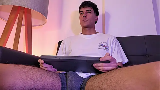 Derek stud  online show from 06/07/26, 04:16