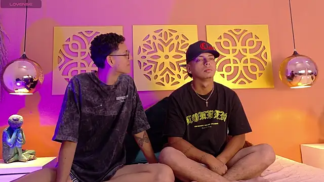 Snapshot of Dante-Axel chatting on 04/25/26, 11:57 Dante-Axel online show from 04/25/26, 11:57