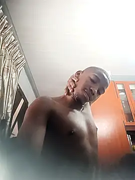 Snapshot of Lovelybouyy chatting on 04/23/26, 09:30 Lovelybouyy online show from 04/23/26, 09:30