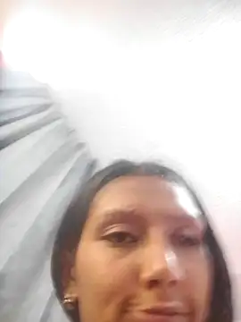 Snapshot of Nazz2502 chatting on 04/28/26, 02:21 Nazz2502 online show from 04/28/26, 02:21